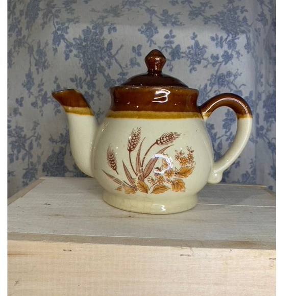 Vintage Teapot 1970s Brown Tan Country Wheat Floral Ceramic - Picture 1 of 11